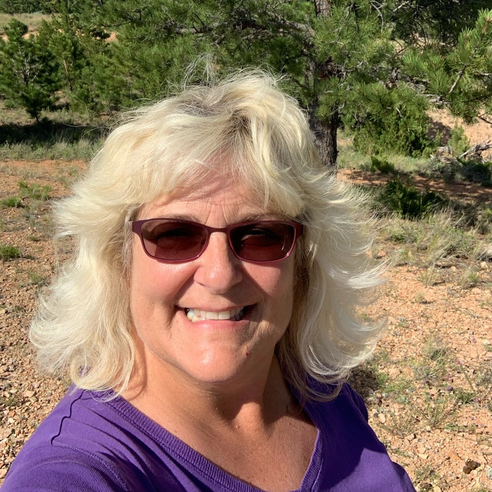 Meet your Posher, Linda